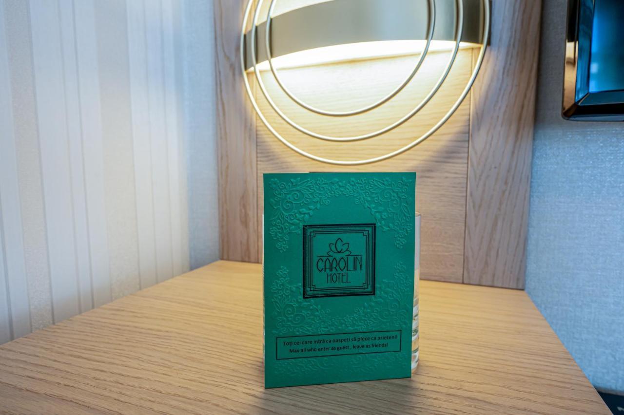 Hotel Carolin Кэлимэнешти Экстерьер фото